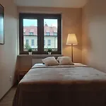 Apartment Academy