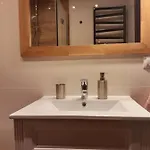 Academy Apartment *