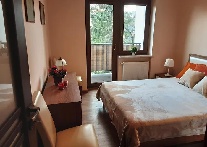 Appartement Academy *