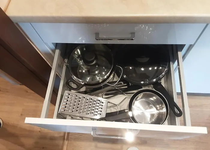 דירה Academy צ'שין