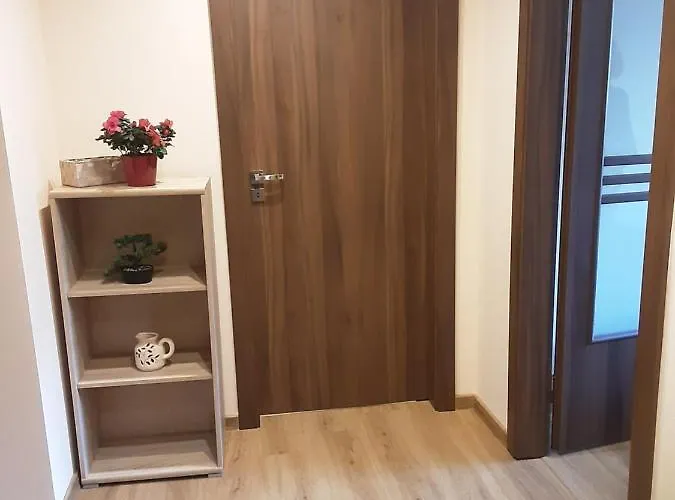 Appartement Academy *